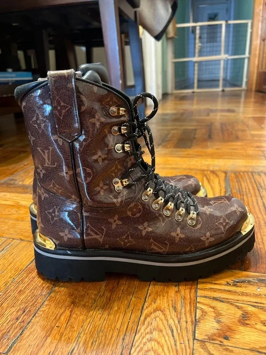 Louis Vuitton Outland Boots Size 10.5 - Picture 6 of 8